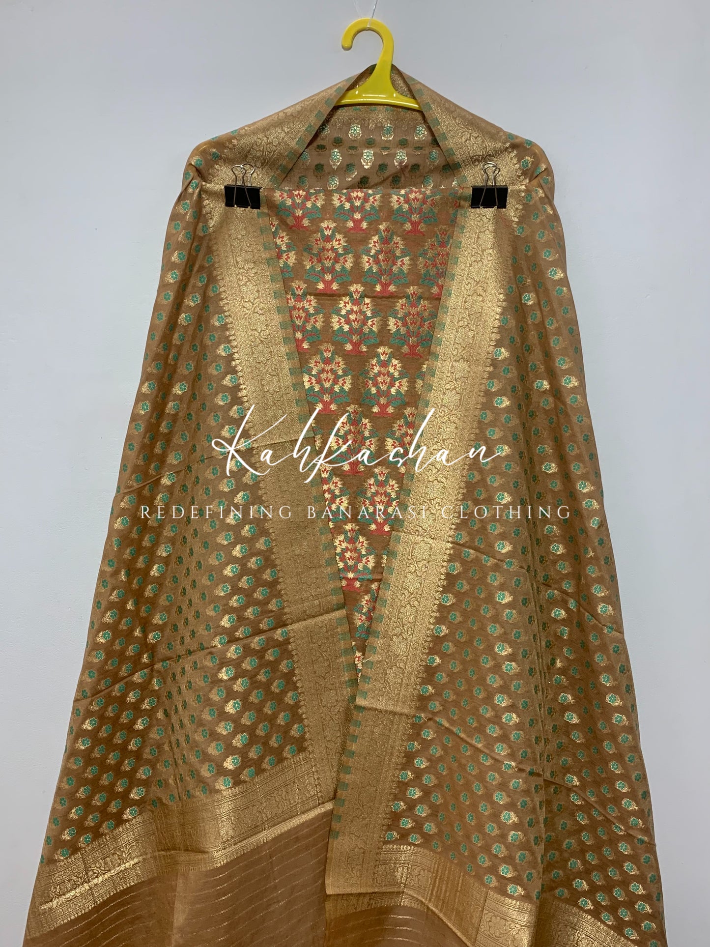 COTTON ZARI RESHAM TILFI SUIT